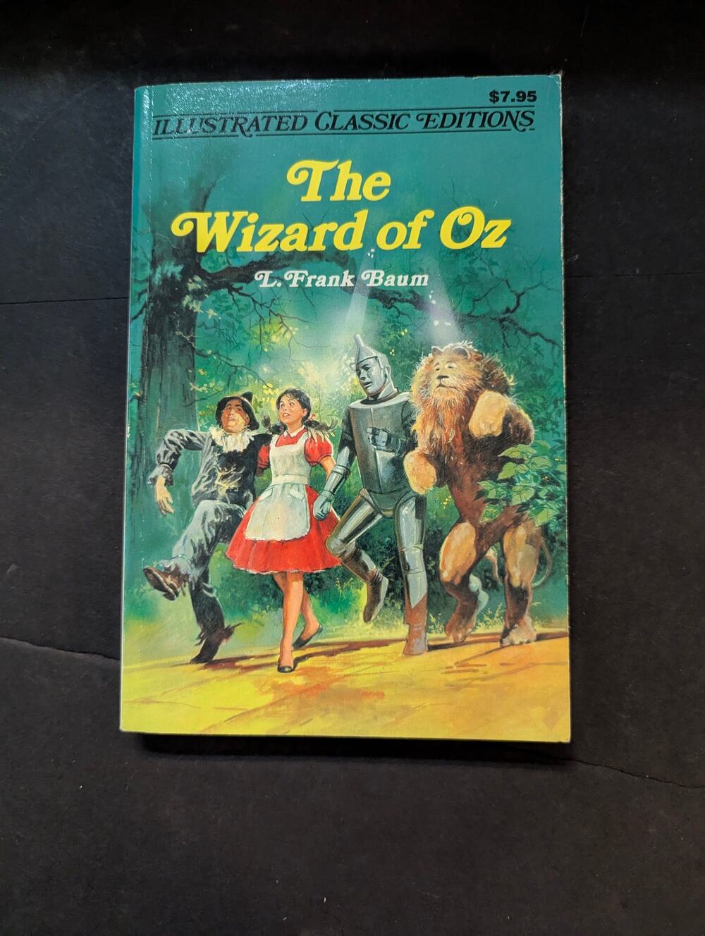 Vintage The Wizard of Oz L. Frank Baum Childrens Classic Stories Paperback Book